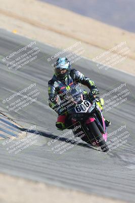 media/Sep-20-2025-Race Pace (Sat) [[d4e1b33f4d]]/Non Verified/Turn 10 (10am)/